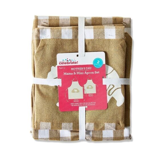 Nwt Mommy & Me Apron Set, Brown, by Way To Celebrate - Picture 6 of 9
